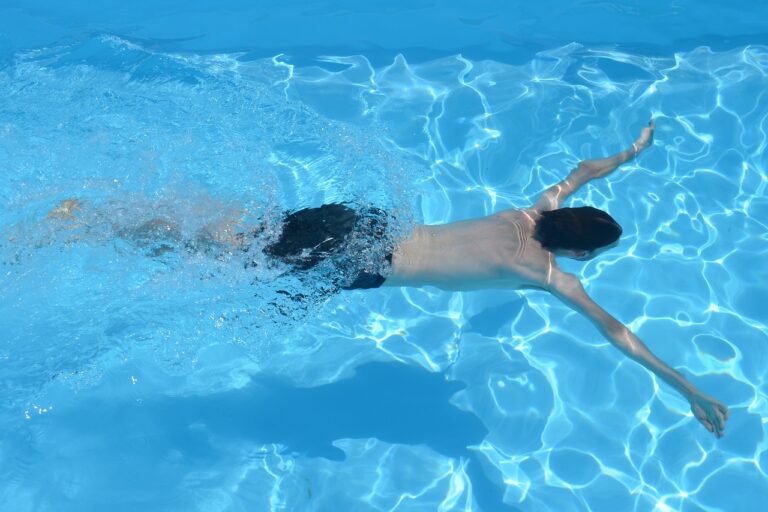 The Ultimate Swimwear and Equipment Guide for Beginner Swimmers - swimming equipment guide
