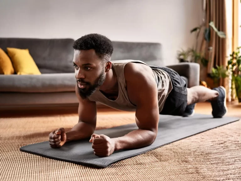 Minimalist Strength Training: Achieving More with Less Equipment - minimalist strength training