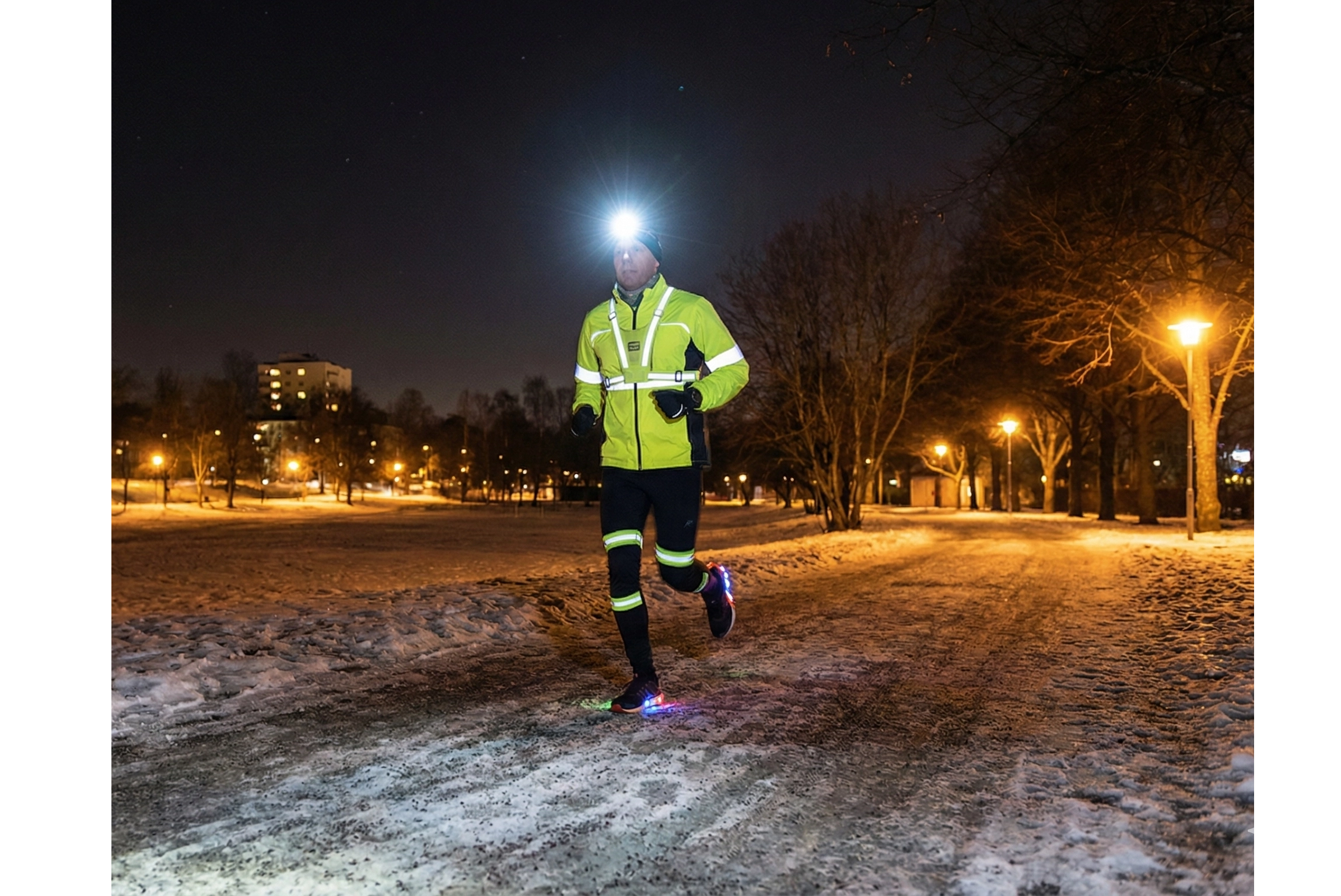Night Running Safety Guide: Essential Gear & Tips for Winter